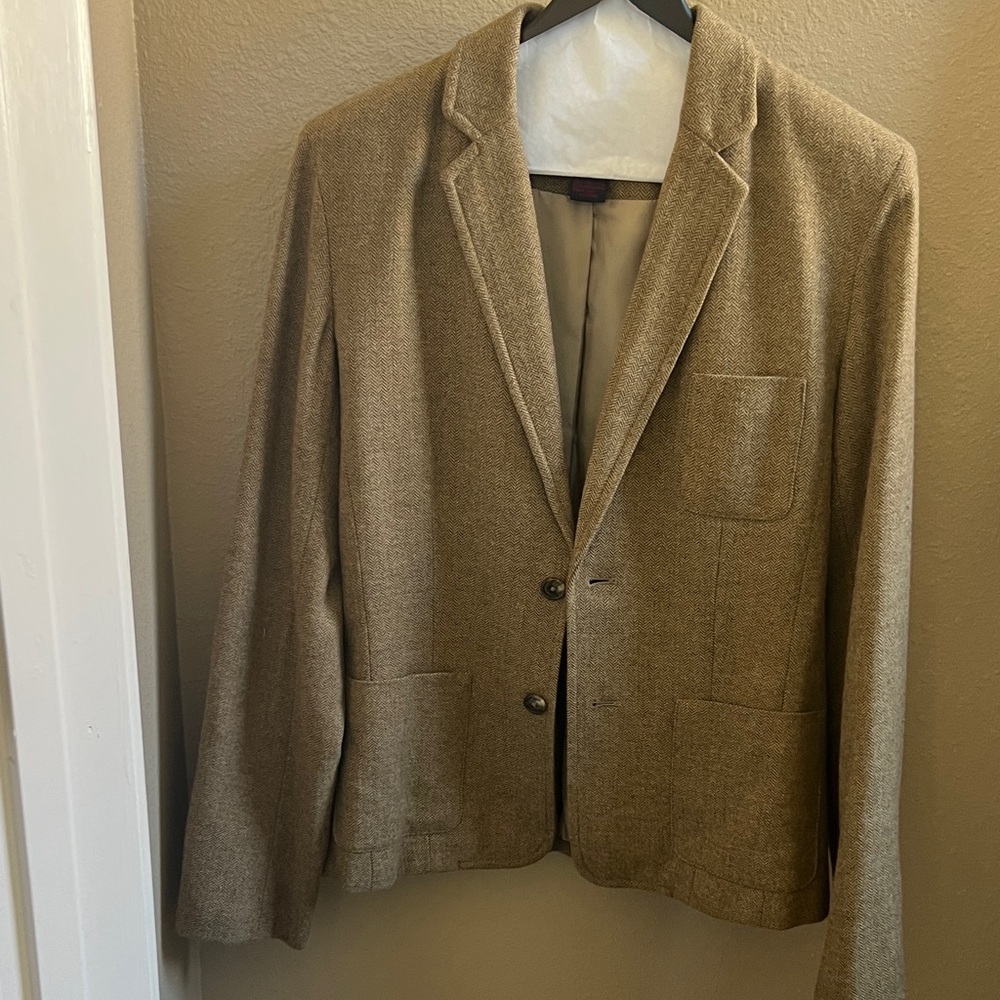 Women's Classic Tan Blazer